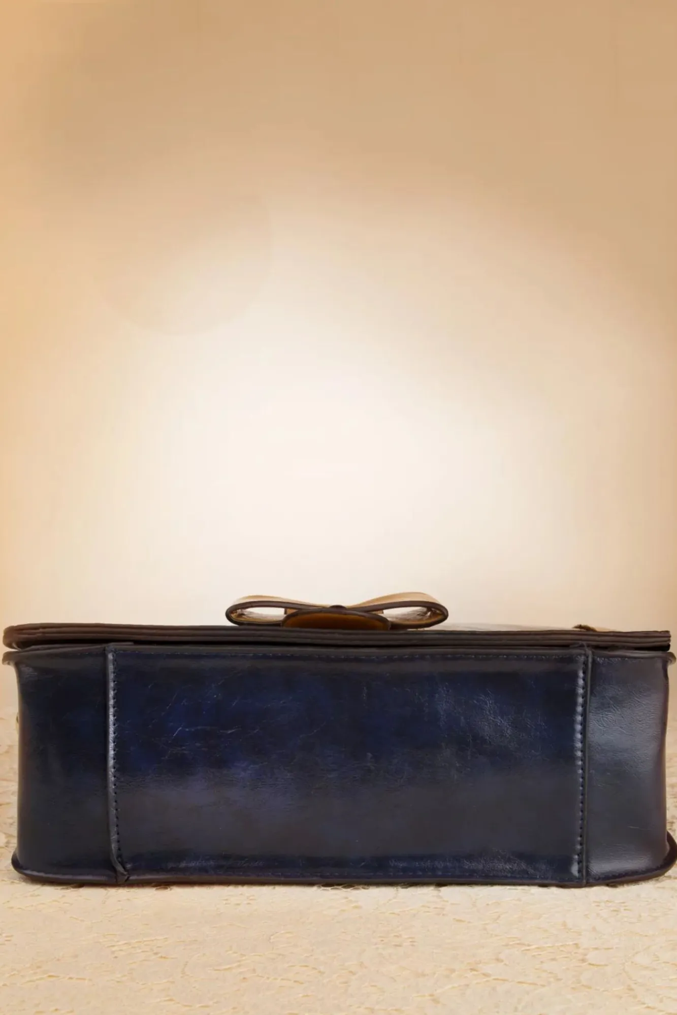 Sale Banned Retro Antike Umhangetasche In Blau