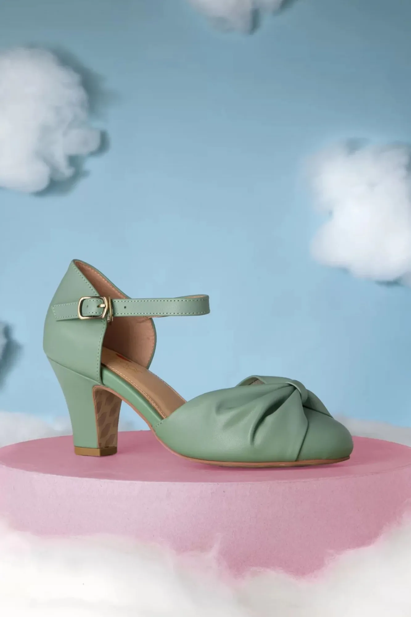 Store Lola Ramona u2665 Topvintage Ava Heart Stopper Pumps In Salbei Grun