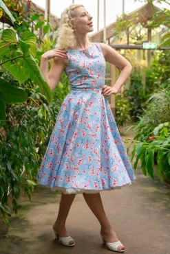 Store Topvintage Boutique Collection Exklusiv Bei Topvintage ~ Adriana Floral Swing Kleid In Hellblau