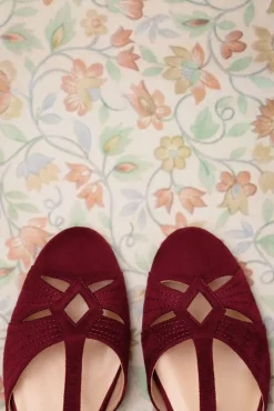 Store Charlie Stone Flache London T-Riemen In Weinrot