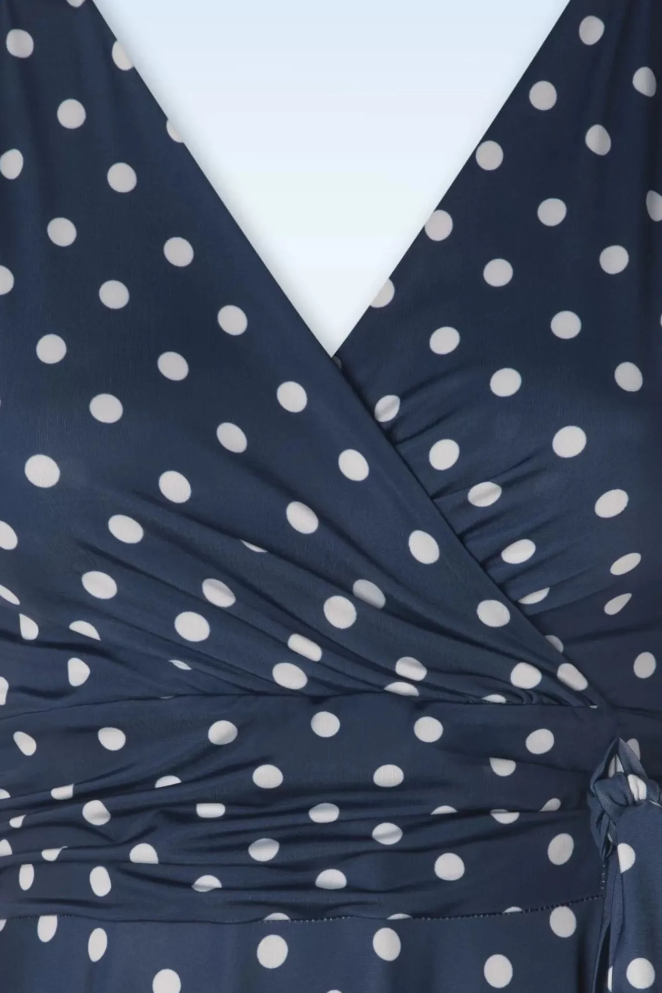 Outlet Vintage Chic for Topvintage Irene Polkadot Cross Over Swing Kleid In Marineblau