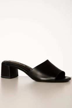 Sale Tamaris Josie Leder Slip On Mules In Schwarz