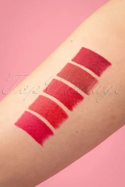 Flash Sale Bu00e9same Cosmetics Klassischer Farb-Lippenstift In Kirschrot