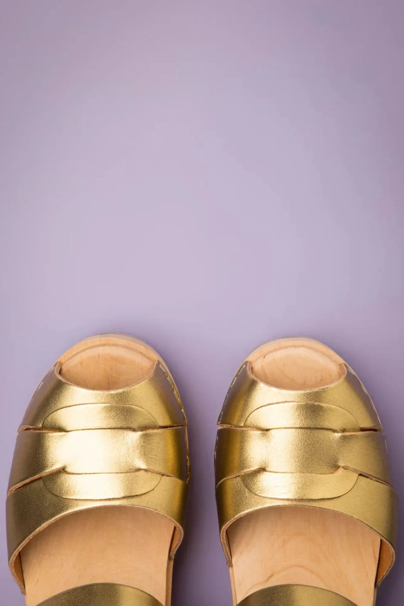 Shop Lotta from Stockholm Loretta Lederclogs In Gold