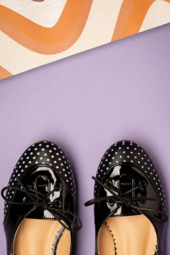 New Banned Retro Oxford Isabella Flats In Schwarz