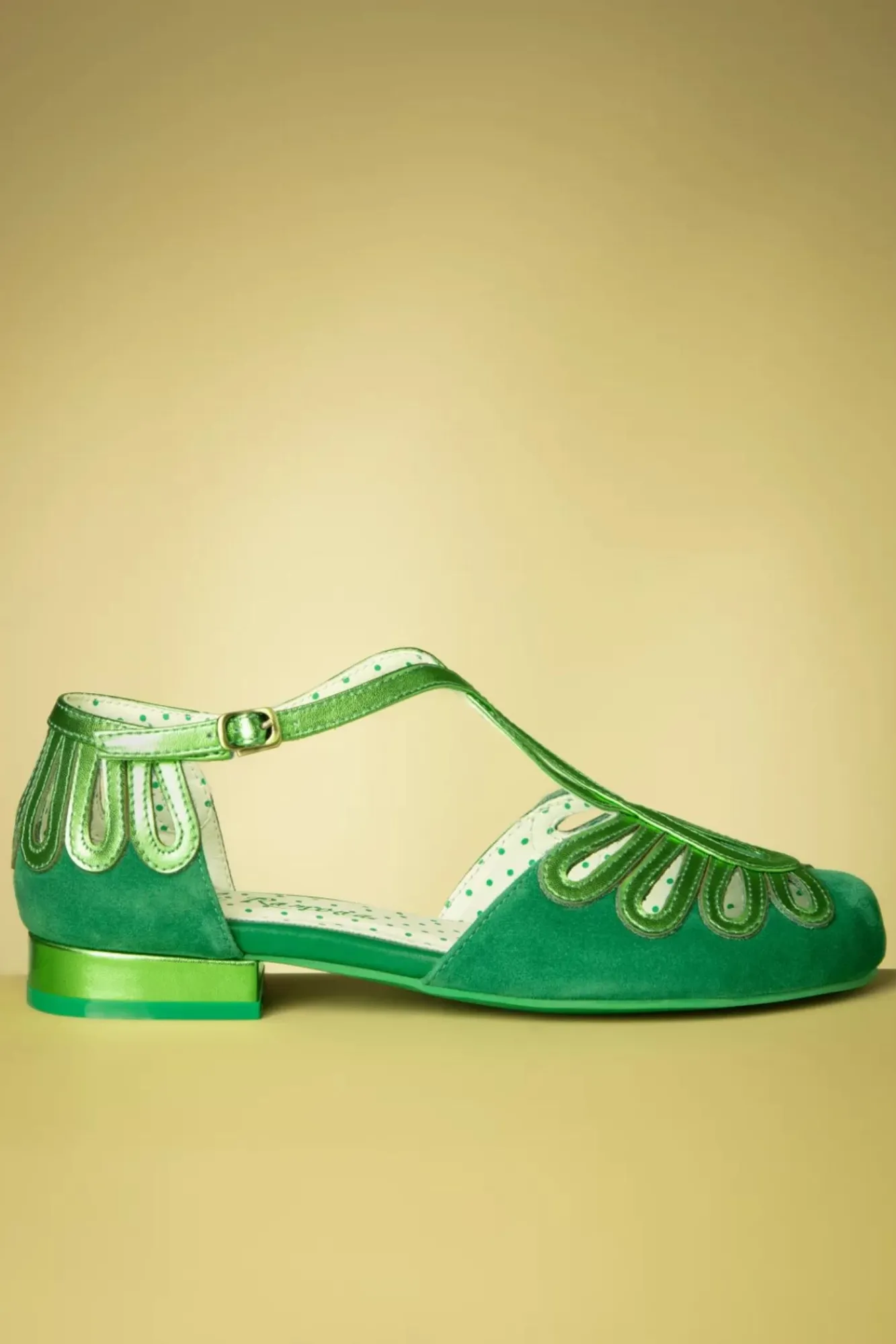 Outlet Lola Ramona Penny Suede Dainty Flats In Grun