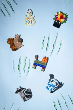 Best Erstwilder Pinata Katzen Brosche