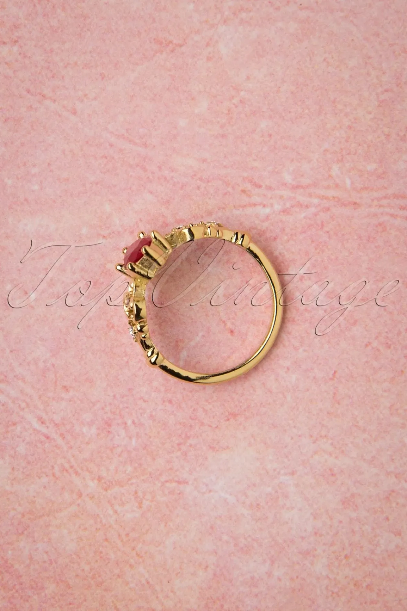 Outlet Topvintage Boutique Collection Queen Off Duty Ring In Gold Und Rot
